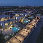 Luxusvilla In Pula Mit Privatem Pool, Tischtennis, Bbq, Wlan